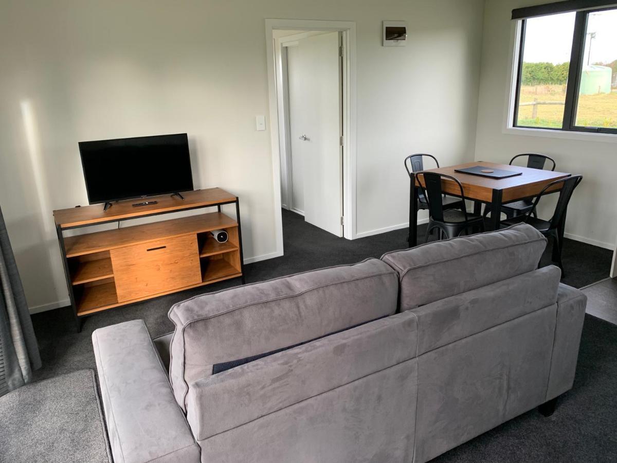 Oxford - Under The Mountains 1-Bedroom Guesthouse Burnt Hill Extérieur photo